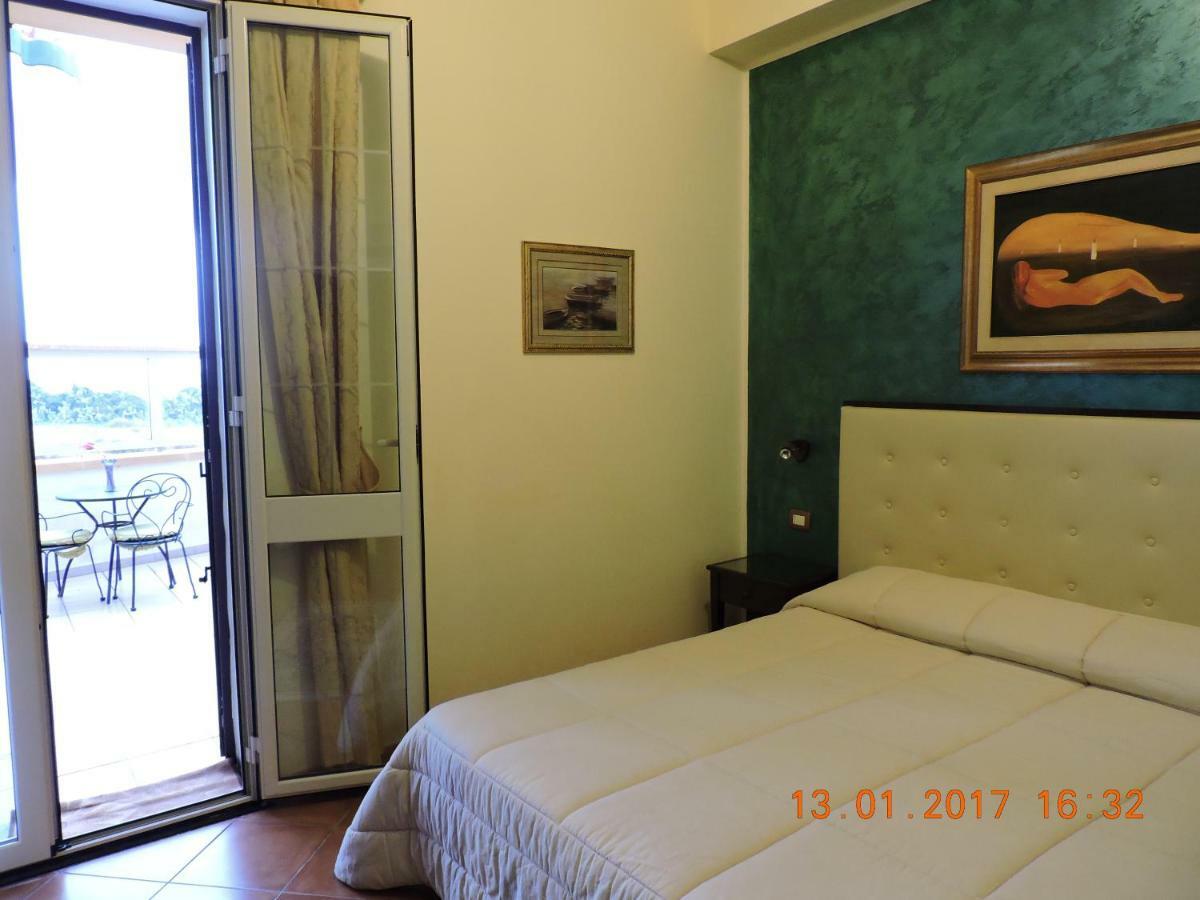 B&B Aquila Reale Portopalo Di Capo Passero Экстерьер фото