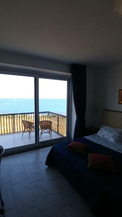 B&B Aquila Reale Portopalo Di Capo Passero Экстерьер фото